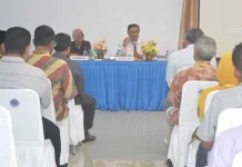 LPM Unidayan Gelar Workshop Kurikulum WORKSHOP KURIKULUM : Lembaga Penjaminan Mutu Universitas Dayanu Ikhsanuddin (LPM UNIDAYAN) menyelenggarakan Workshop Kurikulum Mata Kuliah Institusi di Gedung Rektorat Kampus Palagimata UNIDAYAN pada tanggal 12–15 Agustus 2016. FOTO:Dahmar, S.KM., M.Kes