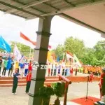 Permainan Tradisional dan Lomba Seni Meriahkan HUT RI ke 71 di Butur Upacara pembukaan rangkaian kegiatan dalam memeriahkan HUT RI ke 71 dan HUT Butur ke 9, Selasa (9/8/2016) sore.(Foto :Darmawan/ZONASULTRA.COM)