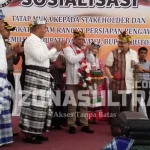 Amirul Tamim dan Nasrullah Hadiri Sosialisasi Pengawasan Pilkada di Buton Amirul-Tamim-dan-Nasrullah-Hadiri-Sosialisasi-Persiapan-Pengawasan-Pilkada-di-Buton.webp