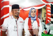 Daftar di KPU, Derik-Syahriah Soroti Pembengkakan Daftar Pemilih daftar-di-kpu-derik-syahriah-soroti-pembengkakan-daftar-pemilih