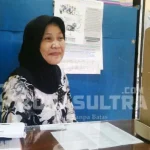 Tolong Warga Kurang Mampu, Dokter di Konawe Ini Rela Dibayar Dengan Sampah Rumah Tangga dr-mawarni-arumi-dokter-umum-yang-rela-menerima-bayaran-dengan-sampah-rumah-tangga