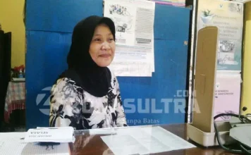 Tolong Warga Kurang Mampu, Dokter di Konawe Ini Rela Dibayar Dengan Sampah Rumah Tangga dr-mawarni-arumi-dokter-umum-yang-rela-menerima-bayaran-dengan-sampah-rumah-tangga