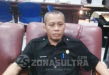 Dua Kursi Fraksi Golkar di DPRD Sultra Masih Kosong kepala-bagian-humas-protokoler-dan-persidangan-dprd-sulawesi-tenggara-sultra-robert-piter-raru