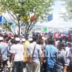 Musik Kecapi Mengiringi Pendaftaran ” Berkah” di KPUD Bombana musik-kecapi-mengiringi-pendaftaran-berkah-di-kpud-bombana