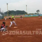 Tanding Perdana, Tim Softball Sultra Kalahkan Banten softball-sultra-tim-softball-sultra-memulai-perjuangan-di-pon-xix-dengan-meraih-kemenangan