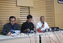 KPK Tetapkan Ketua DPD RI Tersangka Suap Impor Gula tersangka-suap-pimpinan-komisi-pemberantasan-korupsi-kpk-dari-kiri-ke-kanan-alexander-marwata-laode-syarief-dan-agus-rahardjo