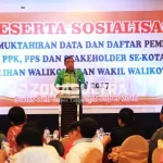 Buka Sosialisasi Pemuktahiran Data KPU, Asrun Harap Semua Stakeholder Suskeskan Pilwali Buka Sosialisasi Pemuktahiran Data KPU, Asrun Harap Semua Stakeholder Suskeskan Pilwali