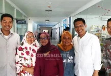 Periksa Kesehatan, ADP-SUL Foto Bareng Pengunjung RS Bahteramas Periksa Kesehatan, ADP-SUL Foto Bareng Pengunjung RS Bahteramas