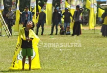 FOTO : Kegiatan Salah Satu Partai Politik Yang Melibatkan Masyarakat FOTO : Kegiatan Salah Satu Partai Politik Yang Melibatkan Masyarakat