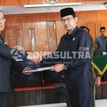 Pemkot Kendari Serahkan KUA-PPAS Perubahan 2016 Pemkot Kendari Serahkan KUA-PPAS Perubahan 2016