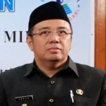 Asrun Apresiasi Program Bedah Rumah Golkar Sultra walikota-Asrun