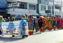 128 Kontingen Meriahkan Karnaval Budaya di Baubau 128-kontingen-meriahkan-karnaval-budaya-di-baubau2
