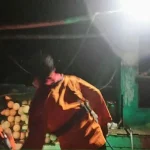 Mati Mesin, 10 Orang Berhasil Diselamatkan KM CAHAYA ABADI- Proses evakuasi KM Cahaya Abadi 01 saat dievakuasi oleh tim SAR Kendari, Sabtu (29/10/2016). Diketahui kapal ini mengalami mati mesin disekitar perairan Moramo antara Pulau Hari dan Tanjung Tiram. (Dokumentasi SAR Kendari for Zonasultra.com).