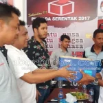 KPUD Busel Tolak Dokumen Dukungan Agus Salim – La Ode Agus