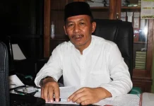 Inilah Delapan Golongan Penerima Zakat Kepala Kantor Kemenag Konsel Mansyur