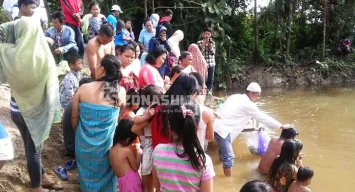 Upacara Adat Tahunan Suku Tolaki, Diawali Monahu Ndau dan Diakhiri Mosehe Wonua