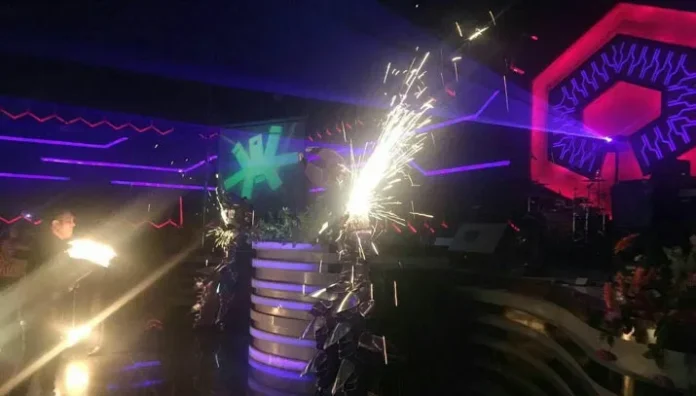 Monster Alien Siap Ramaikan D'Liquid Cafe Dengan Atraksi-Atraksi Menarik