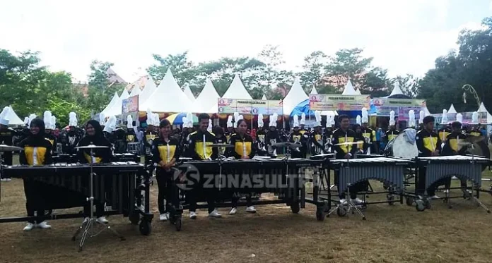 Penampilan Marching Band Awali Pembukaan Expo UHO