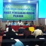 Ketua PDIP Kendari Minta Panwas Tindaki Paslon yang Bagi Beras dan Sarung