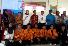 Mahasiswa Teknik UHO Jadikan Desa Puasana Rintisan Desa TIK Mahasiswa Teknik UHO Jadikan Desa Puasana Rintisan Desa TIK