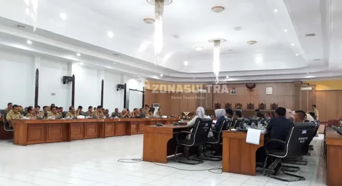 Meski Diultimatum Wagub, 5 Pimpinan SKPD Ini Tetap Absen dalam Rapat RAPBD-P