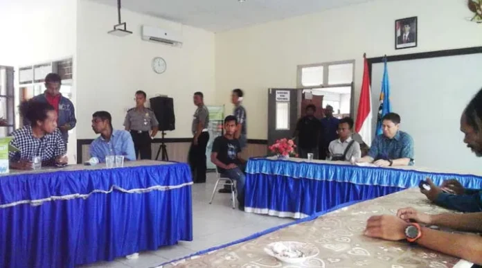 suasana_diskusi