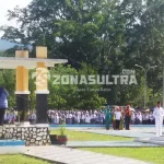 Tiga Orang Siswa Pingsan Saat Upacara Hari Sumpah Pemuda Tiga Orang Siswa Pingsan Saat Upacara Hari Sumpah Pemuda