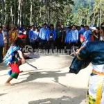 Kembangkan Sektor Perkebunan, Pemkab Konut dan Dirjen Perkebunan Tanam Ribuan Bibit Coklat Kembangkan Sektor Perkebunan, Pemkab Konut dan Dirjen Perkebunan Tanam Ribuan Bibit Coklat