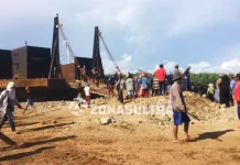 Cemari Pesisir Laut, Ratusan Warga Desa Bungin Mengamuk di Areal Pertambangan PT Baula Putra Buana Cemari Pesisir Laut, Ratusan Warga Desa Bungin Mengamuk di Areal Pertambangan PT Baula Putra Buana