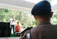 Pengelolaan Keuangan Buruk, Mantan Kadis Pendidikan Konawe Didemo Pengelolaan Keuangan Buruk, Kadis Pendidikan Konawe Didemo