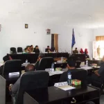 DPRD Konkep Tetapkan Perda OPD Sekretaris Dewan Perwakilan Rakyat Daerah (Dprd) Kabupaten Konawe Kepulauan (Konkep) Muhammad Rijal Saat membacakan struktur Organisasi Perangkat Daerah (OPD) diruang paripurna dewan melalui rapat paripurna yang diselenggarakan Selasa (8/11/2016). (Arjab karim/ZONASULTRA.COM)