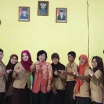 10 Tahun Mengabdi, Guru SLB Berharap Diangkat Jadi PNS 10 Tahun Mengabdi, Guru SLB Berharap Diangkat Jadi PNS