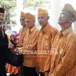 Peringati Hari Pahlawan, Pemda Konawe Janji Bedah 25 Rumah Veteran Peringati Hari Pahlawan, Pemda Konawe Janji Bedah 25 Rumah Veteran