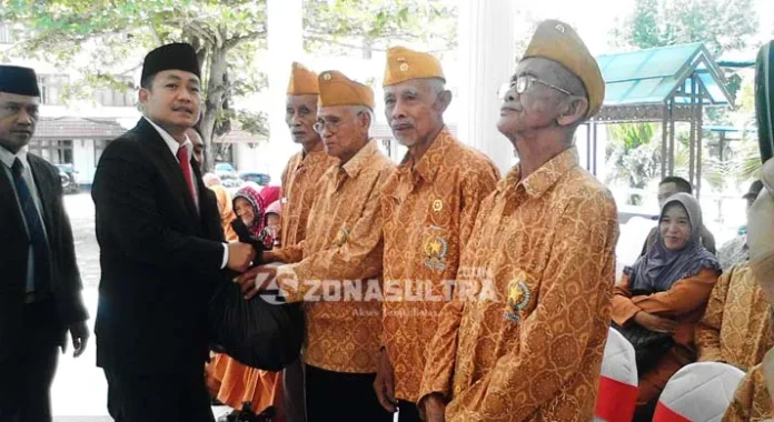 Peringati Hari Pahlawan, Pemda Konawe Janji Bedah 25 Rumah Veteran