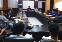 Kecam Kebijakan Impor Ikan, Mahasiswa Perikanan Unjuk Rasa di DPRD Sultra Kecam Kebijakan Impor Ikan, Mahasiswa Perikanan Unjuk Rasa di DPRD Sultra