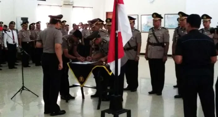 Lima Pejabat Polda Sultra Berganti Posisi