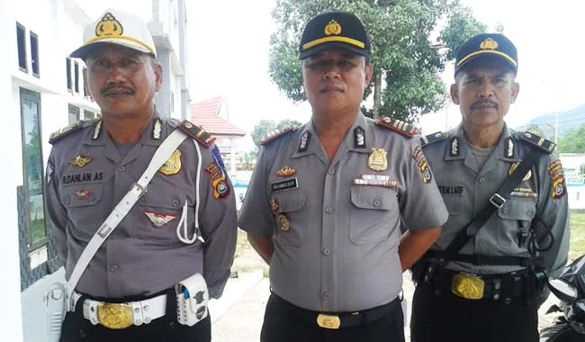 polisi_lalulintas_konut 80 Persen Warga Konut Belum Patuh Aturan Lalu Lintas