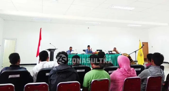 Plt Bupati Buton Peringati Warga Tak Gelar Aksi Demo 2 Desember