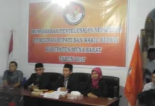 Sidangkan Gugatan, Kubu Ihsan-La Nika Minta KPU Mubar Diskualifikasi Paslon Rajiun-Lamani Sidangkan Gugatan, Kubu Ihsan-La Nika Minta KPU Mubar Diskualifikasi Paslon Rajiun-Lamani