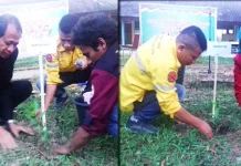 Peringati Hari Pahlawan, Mahasiswa FTIK UHO Tanam Pohon Peringati Hari Pahlawan, Mahasiswa FTIK UHO Tanam Pohon