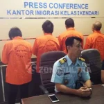 Salahi Izin Tinggal, Enam TKA Tiongkok Diamankan Imigrasi Kendari Salahi Izin Tinggal, Enam TKA Tiongkok Diamankan Imigrasi Kendari