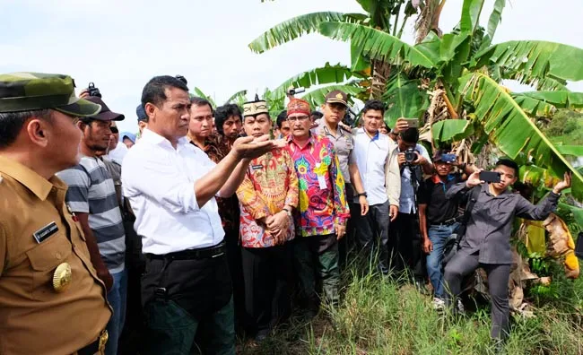 menteri-pertanian-mentan-andi-amran-sulaiman Mentan Dorong Kalteng Berdaulat Pangan dan Ekspor Beras