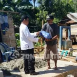 Pj Bupati Mubar Serahkan Bantuan Kepada Warga Korban Angin Puting Beliung bantuanangin-puting-beliung