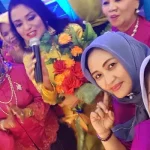 Socialite Kendari Kumpulkan Rp 50 Juta untuk Korban Gempa Aceh Socialite Kendari Kumpulkan Rp 50 Juta untuk Korban Gempa Aceh