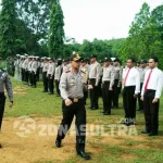 Polres Buton Turunkan 150 Personil Amankan Natal dan Tahun Baru Polres Buton Turunkan 150 Personil Amankan Natal dan Tahun Baru