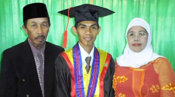 Menjadi Ibu Adalah Pengabdian