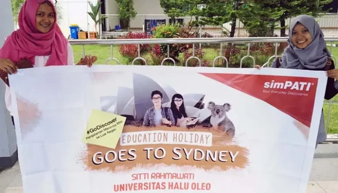 Mahasiswi UHO Ikut Education Holiday Goes To Sidney Australia