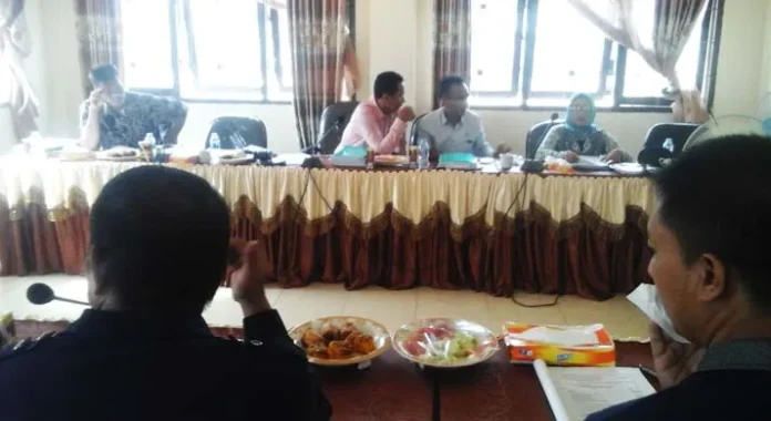 DPRD Konut Target Rapat Konsultasi Komisi RAPBD 2017 Selesai Tiga Hari