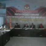 Panwas dan KPU Buton Jalani Sidang Kode Etik DKPP Panwas dan KPU Buton Jalani Sidang Kode Etik DKPP