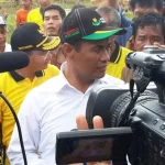 Sikapi Fluktuasi Harga Cabai Menteri Amran Ajak IRT Tanam Cabai di Pekarangan Sikapi Fluktuasi Harga Cabai Menteri Amran Ajak IRT Tanam Cabai di Pekarangan